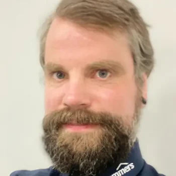 Porträtfoto des Referenten Peter Stuckenberg