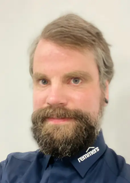 Porträtfoto des Referenten Peter Stuckenberg